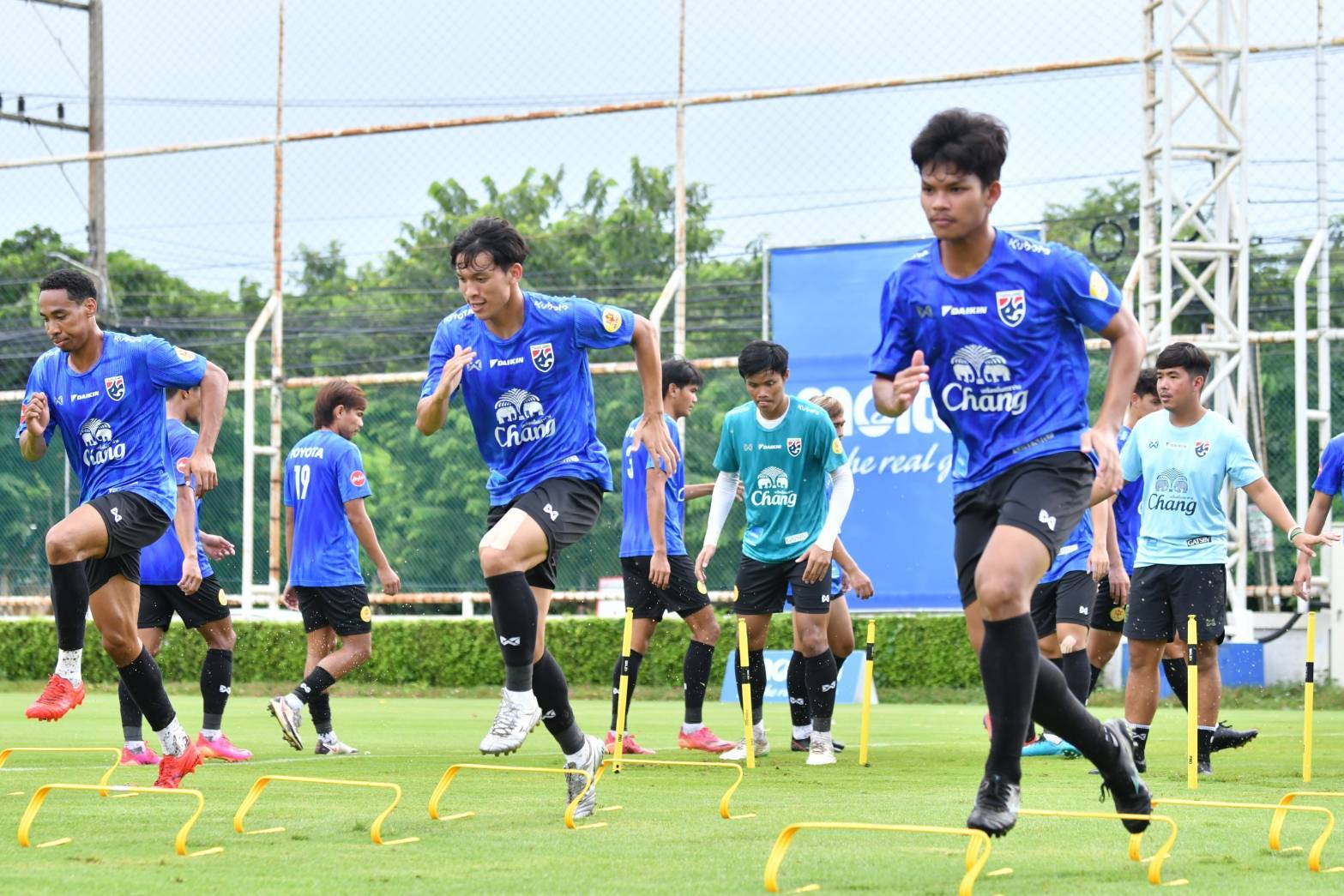 โค้ชโชคเร้าแข้งยู-23แสดงพลังเกินร้อย-ปล่อยของให้หมด