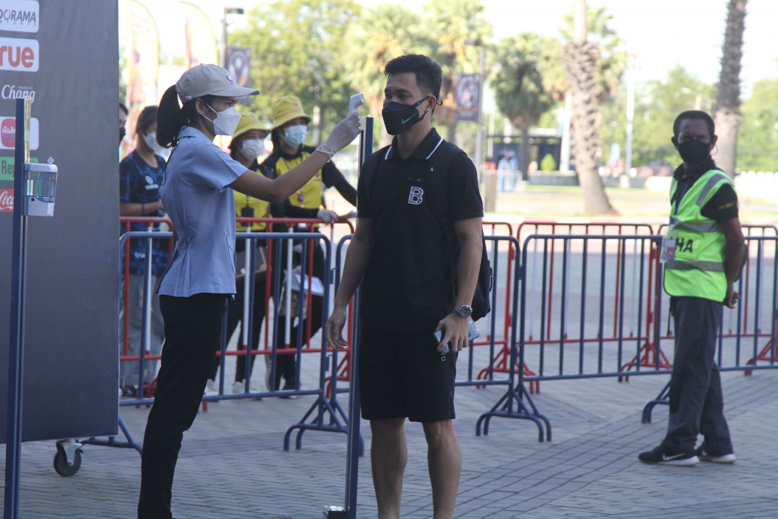 สดที่นี่...บุรีรัมย์ ยูไนเต็ด ออกนำ เชียงใหม่ ยูไนเต็ด 1-0