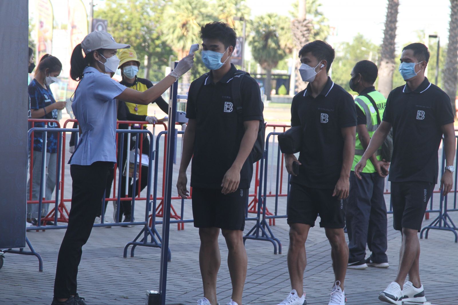 สดที่นี่...บุรีรัมย์ ยูไนเต็ด ออกนำ เชียงใหม่ ยูไนเต็ด 1-0