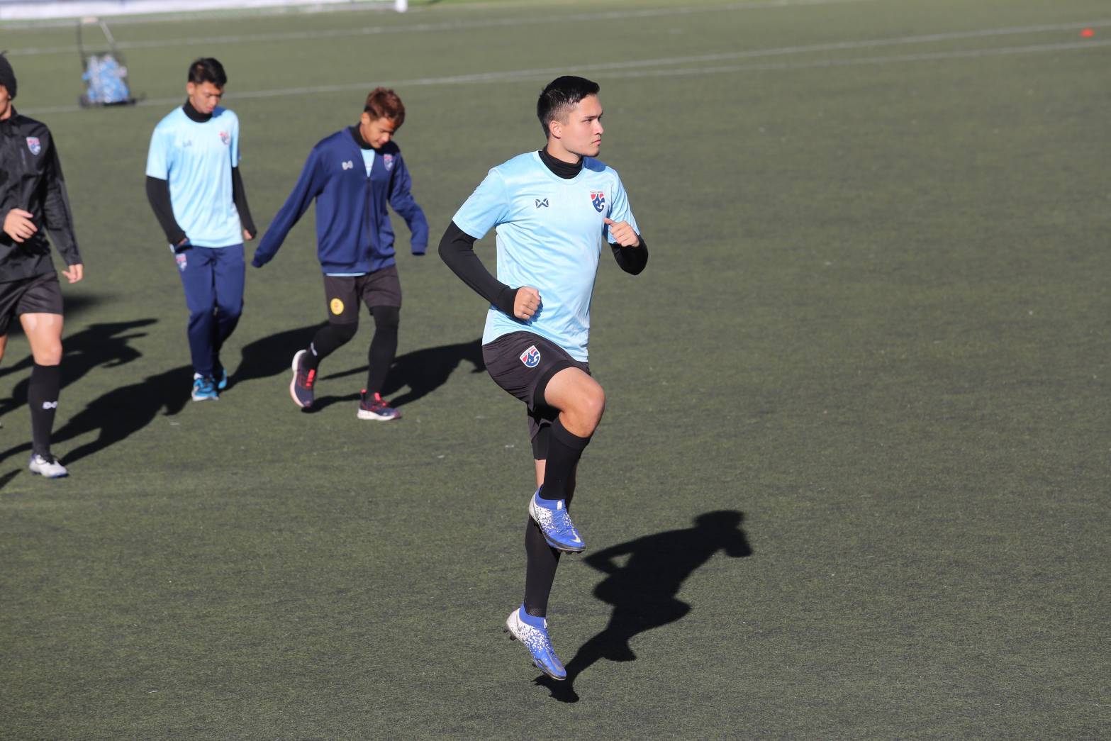 โค้ชโย่งนำทัพช้างศึกยู-23เน้นซ้อมยิงประตู-เบนจามินพักซ้อม