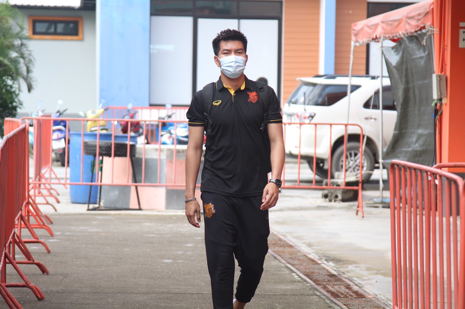 สดที่นี่...จบครึ่งแรก พีที ประจวบ เอฟซี เสมอ สมุทรปราการ ซิตี้ 0-0
