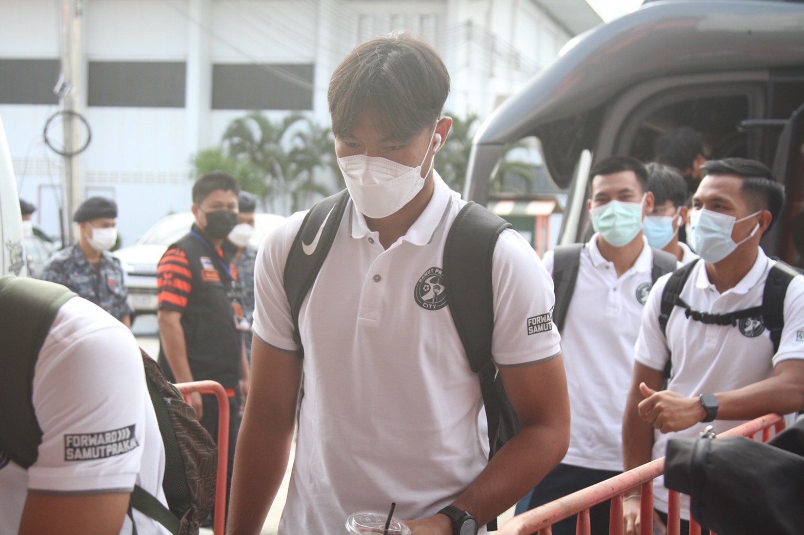 สดที่นี่...จบครึ่งแรก พีที ประจวบ เอฟซี เสมอ สมุทรปราการ ซิตี้ 0-0